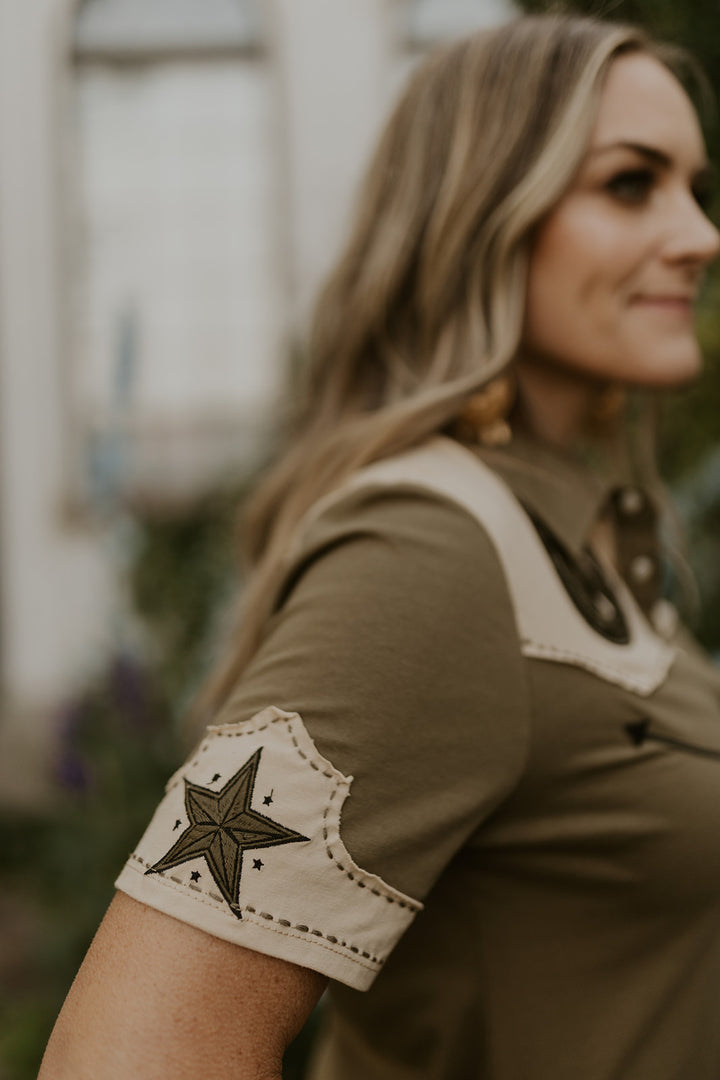 Rodeo quincy brave horse button up